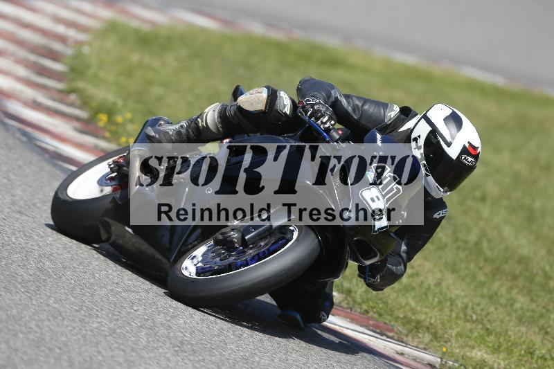 Archiv-2025/45 10.08.2025 Plüss Moto Sport ADR/Freies Fahren/411